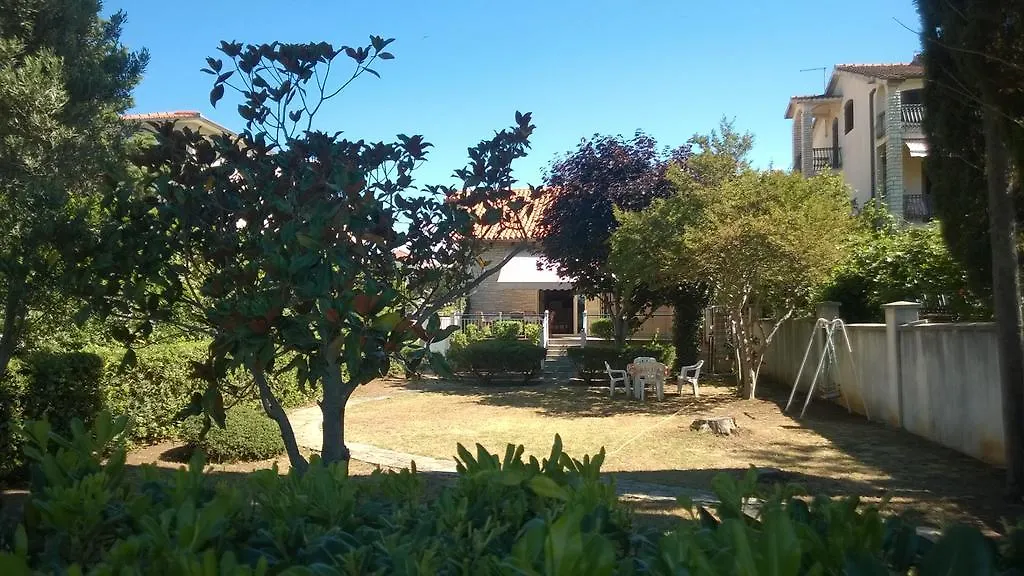 Holiday Home Rb Santini Turanj