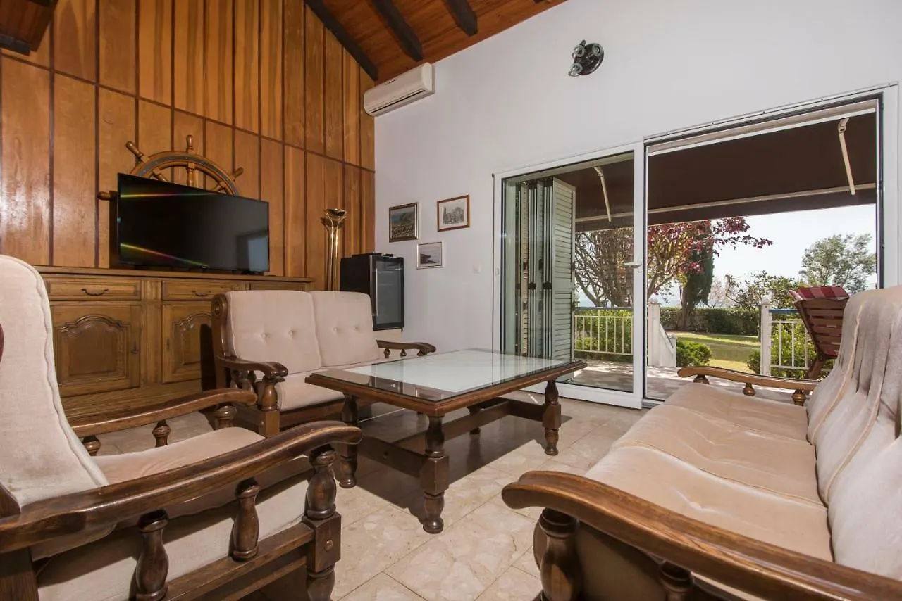 Holiday Home Rb Santini Turanj