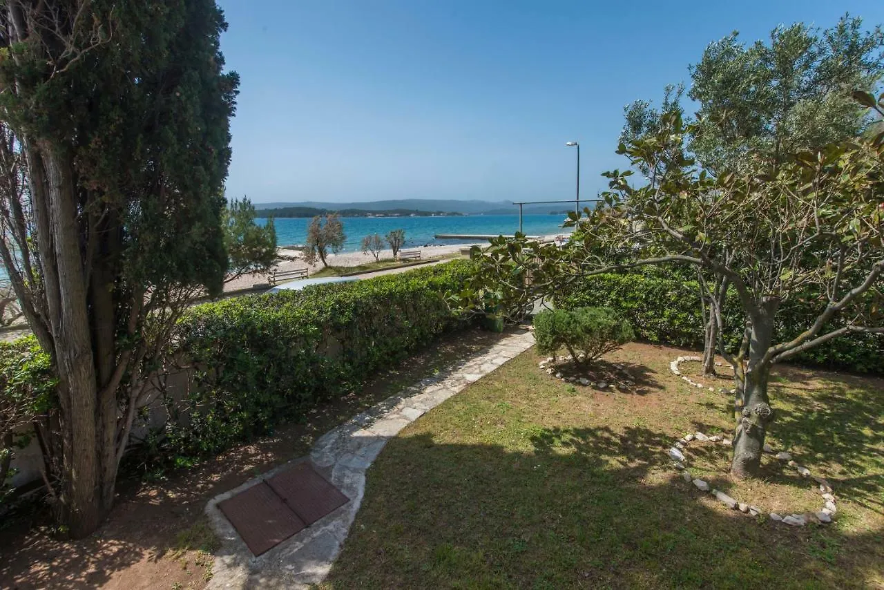 Holiday Home Rb Santini Turanj