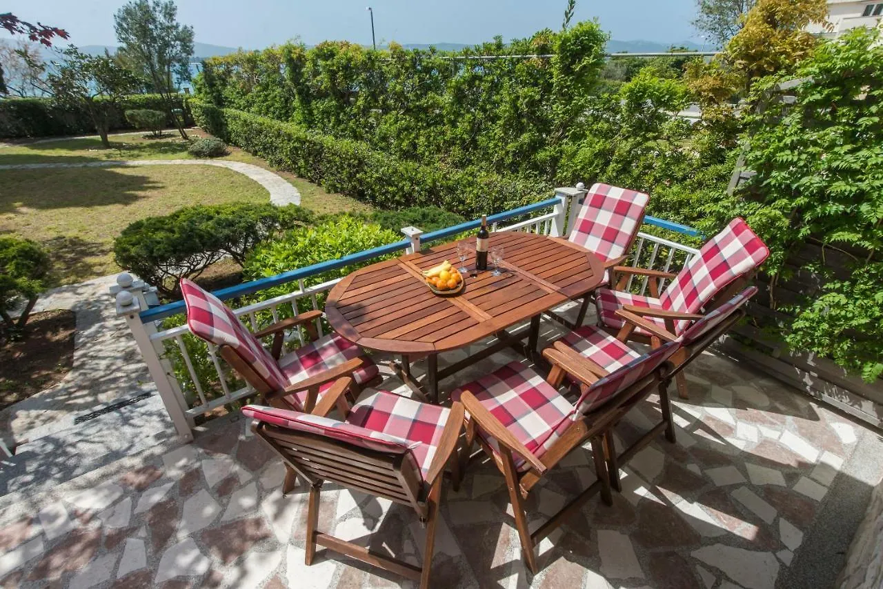 Holiday Home Rb Santini Turanj