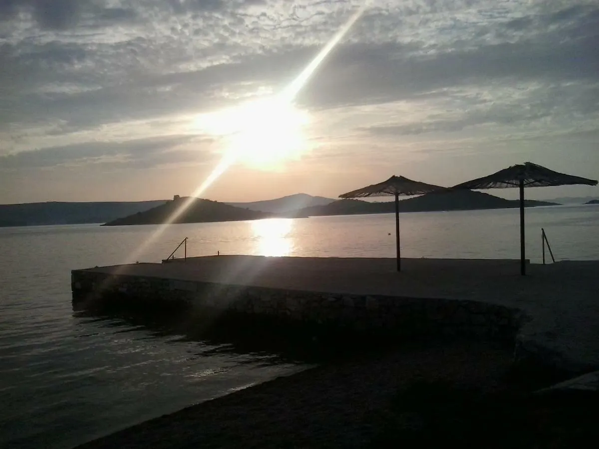 Holiday Home Rb Santini Turanj 0*,  Croatia