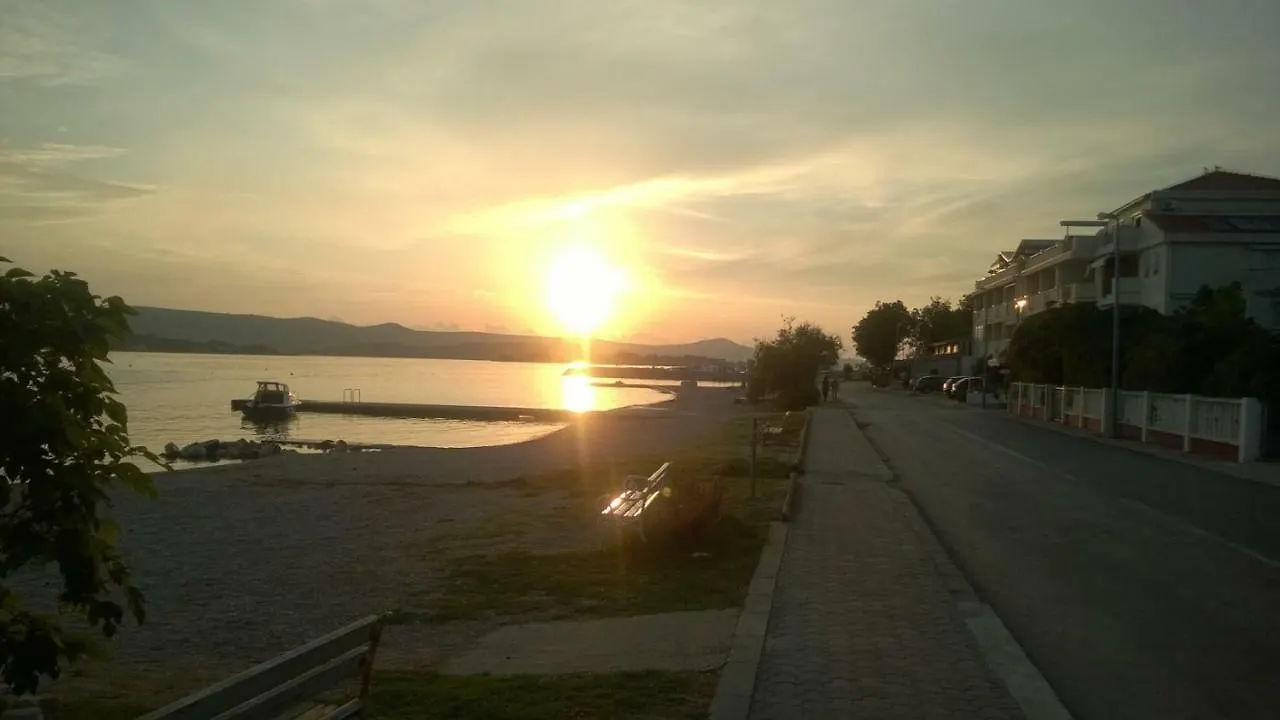 Holiday Home Rb Santini Turanj